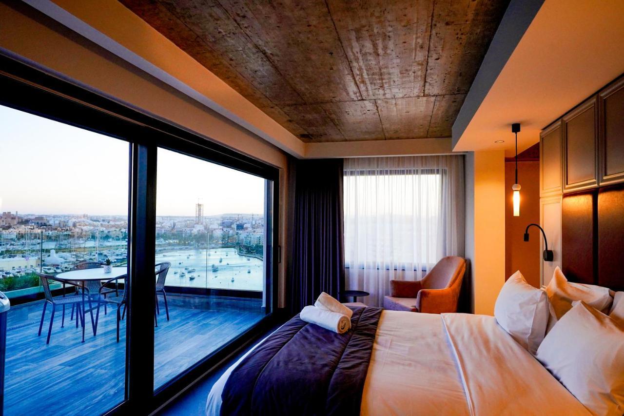The Londoner Hotel Sliema Dış mekan fotoğraf