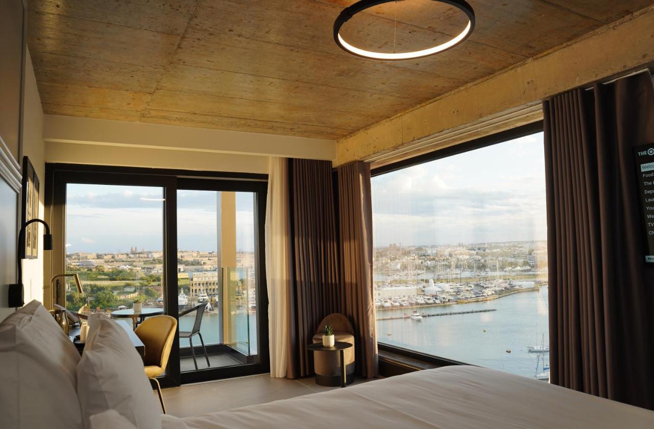 The Londoner Hotel Sliema Dış mekan fotoğraf