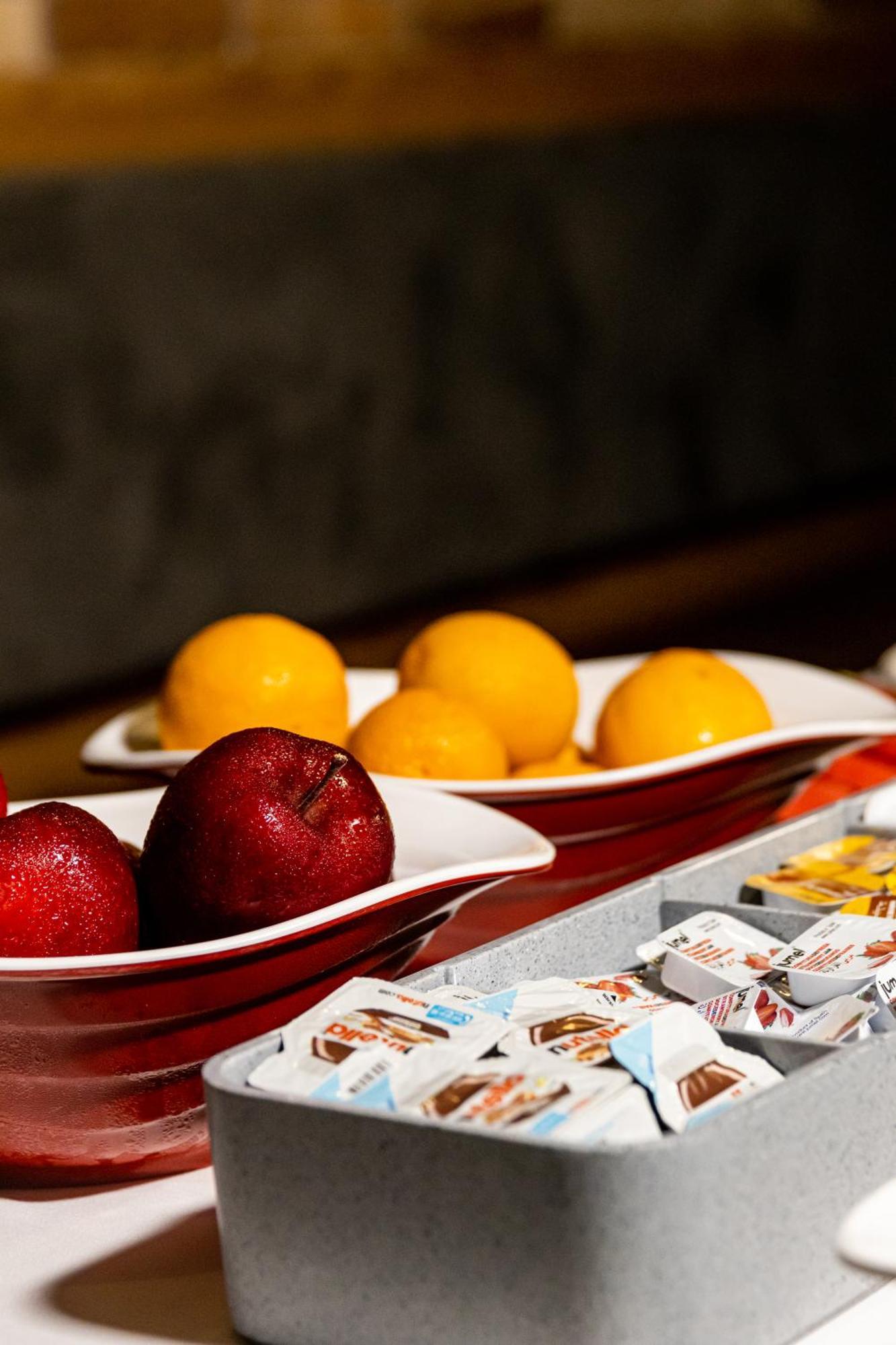 The Londoner Hotel Sliema Dış mekan fotoğraf