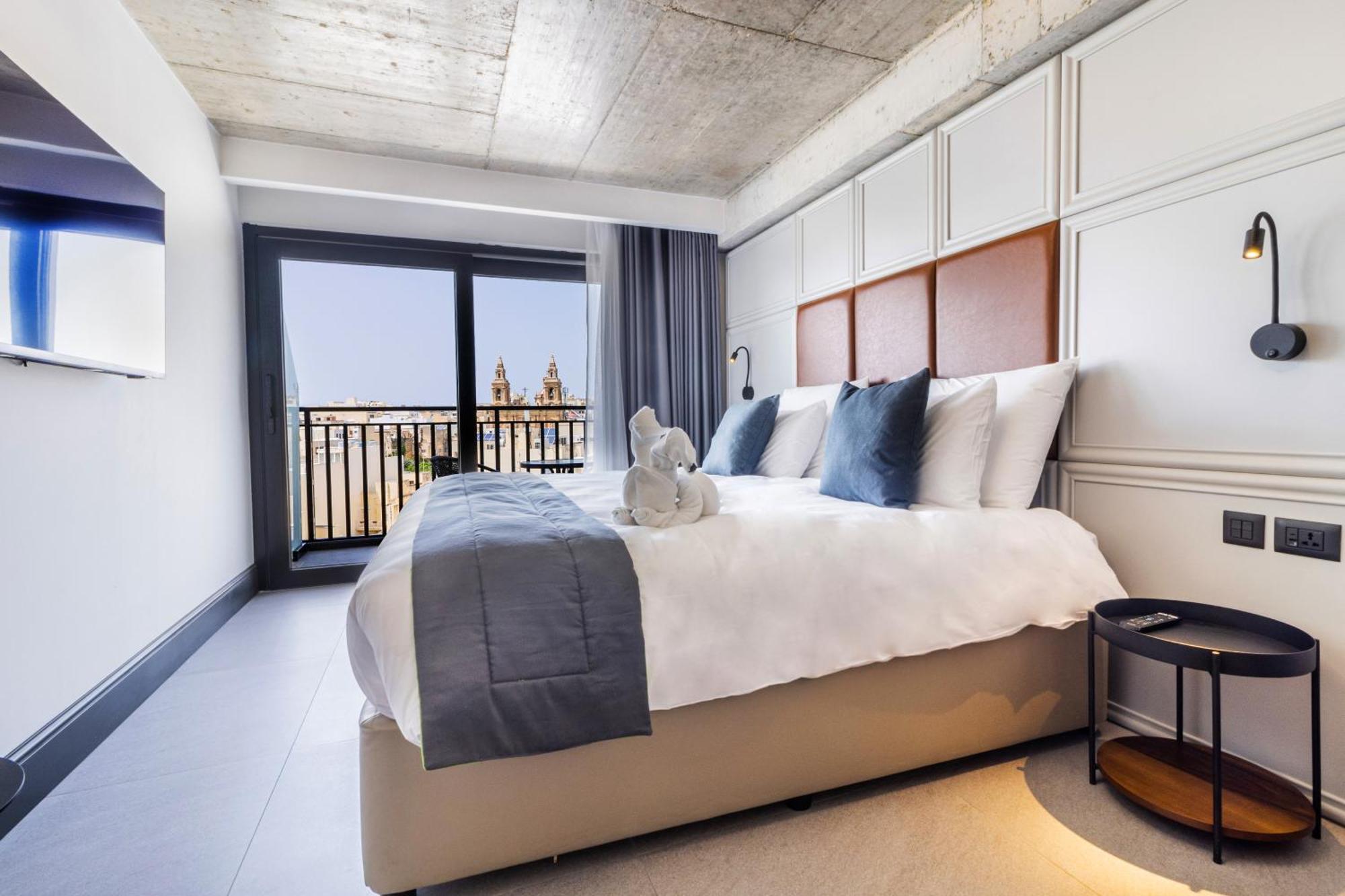 The Londoner Hotel Sliema Dış mekan fotoğraf